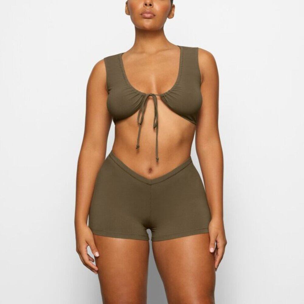 🪖 NWT Skims Soft Lounge Tie Front Super Crop Top (Color: Army Green | Size: 4X)